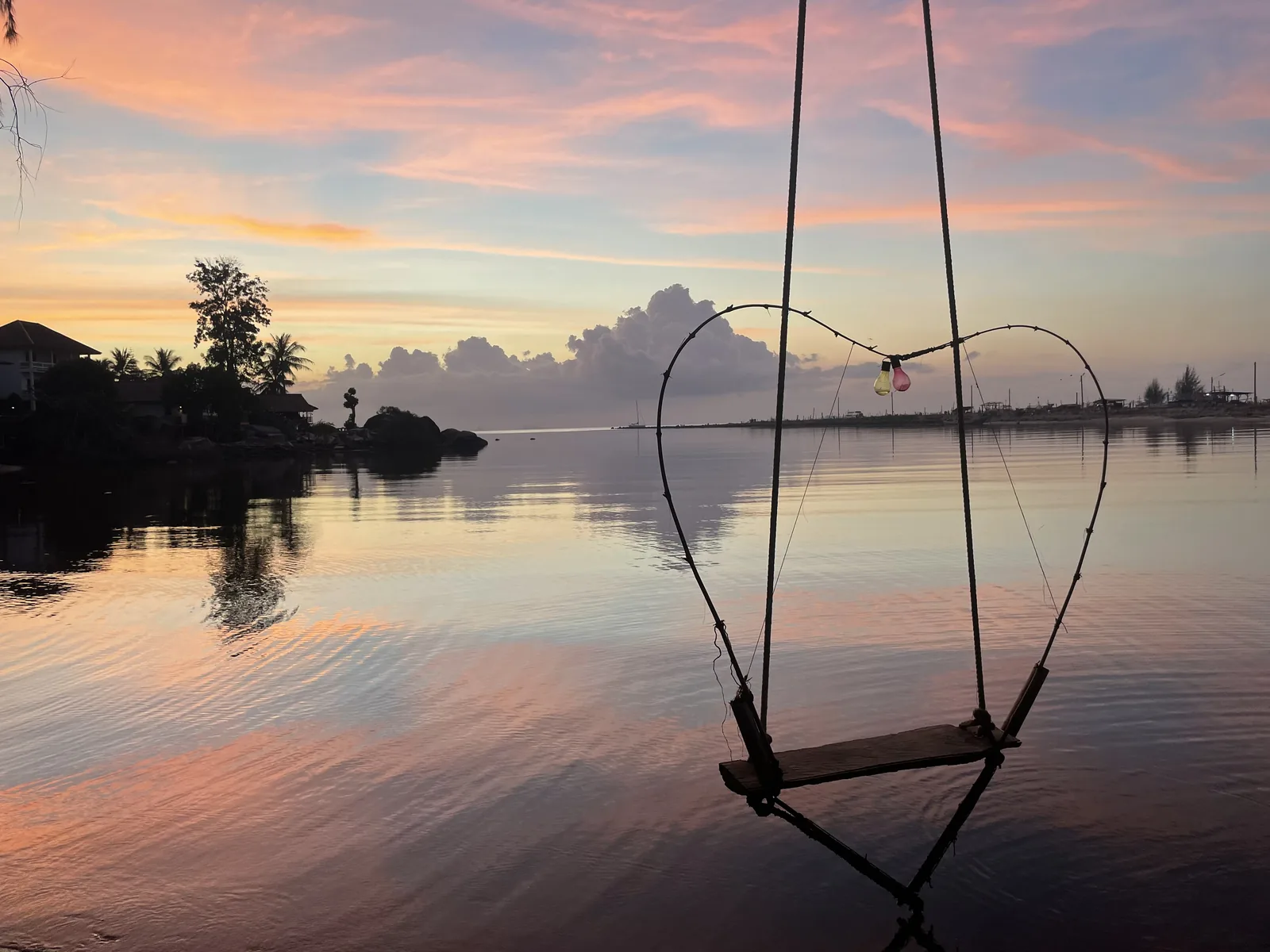 Islands in the Gulf of Thailand: Koh Samui, Koh Phangan and Koh Tao